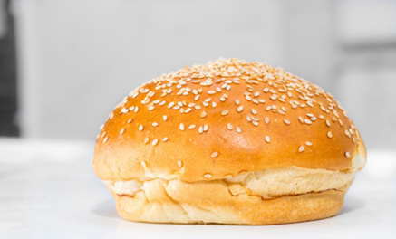 CAJA BURGER 48U I BRIOCHE 10 CM SÉSAMO BLANCO